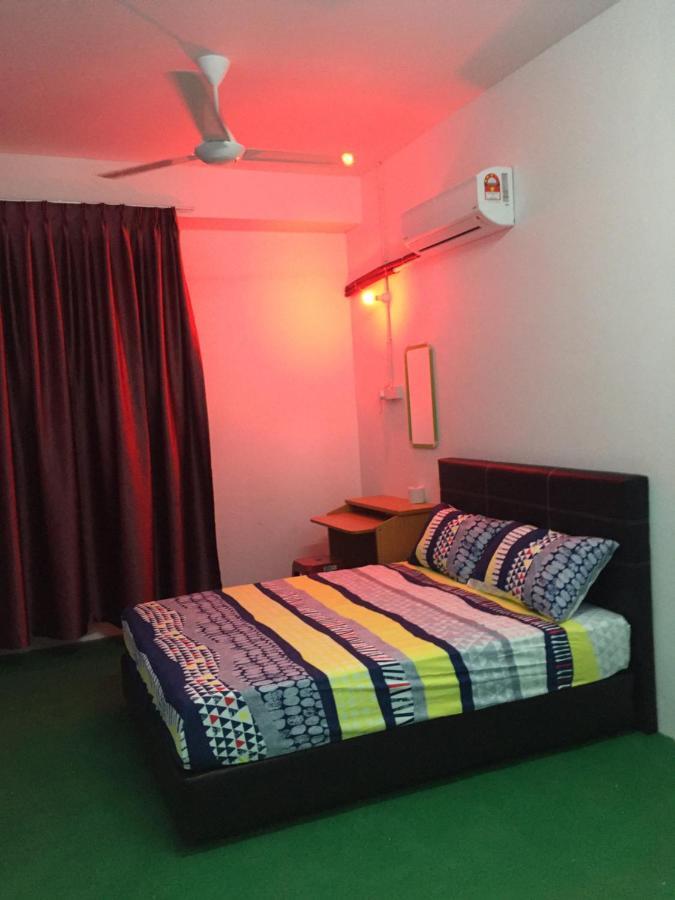 Tan'S Sibu Jaya Homestay Rumah Ganggu Eksteriør bilde